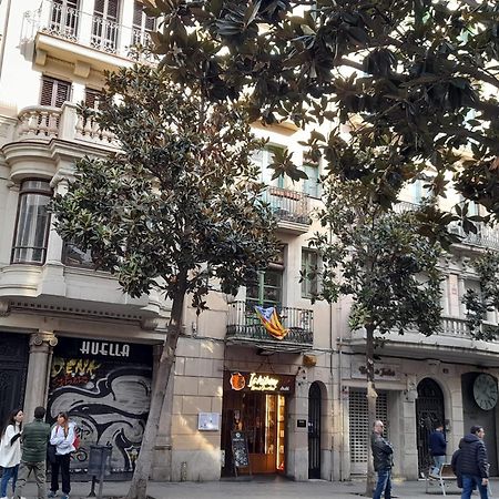 La Casa De Laura Nisia B&B Barcellona Esterno foto